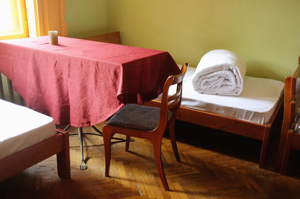 Elementary Hostel Odessa Esterno foto