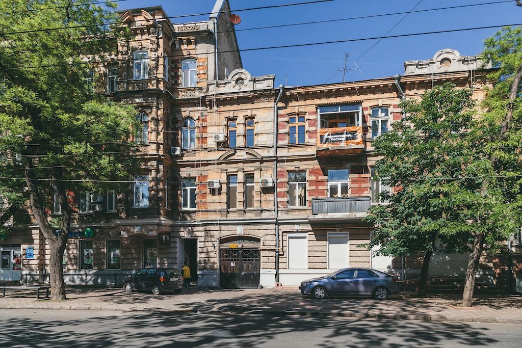 Elementary Hostel Odessa Esterno foto