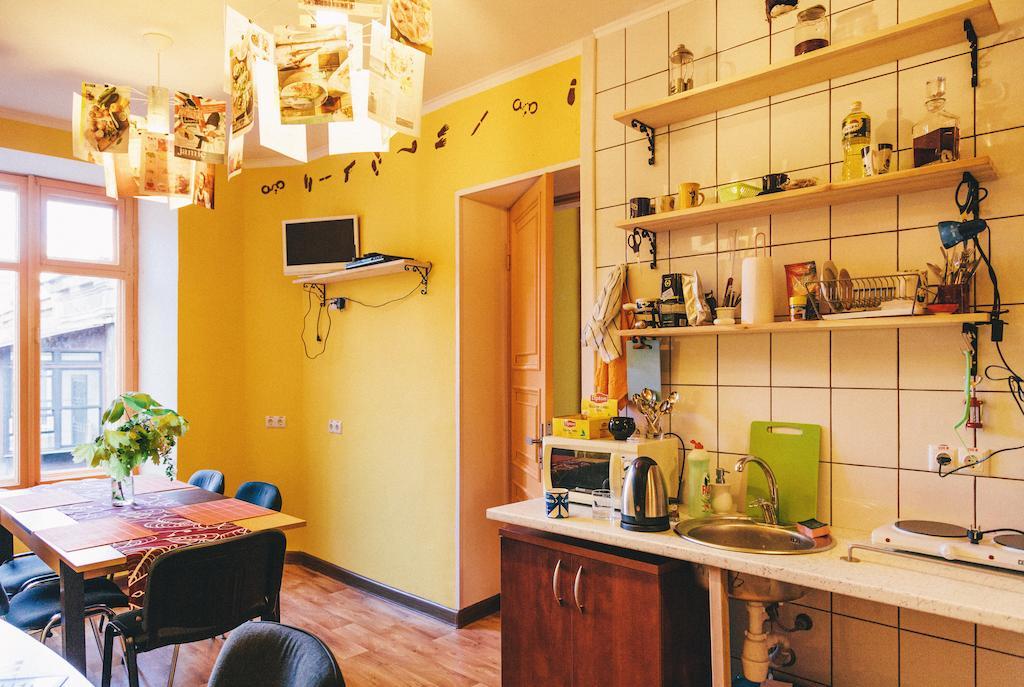 Elementary Hostel Odessa Esterno foto